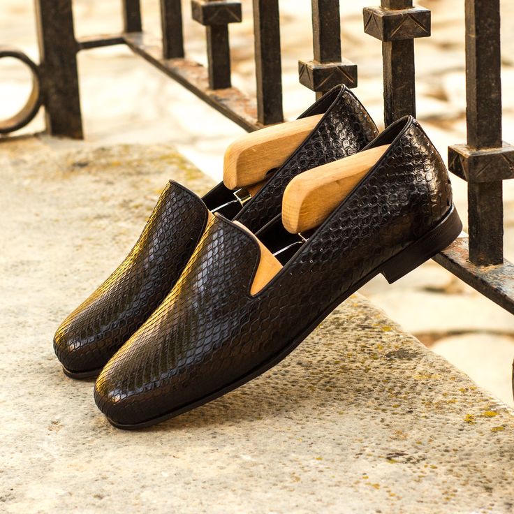 The Men's Slipper has been a staple of high society for hundreds of years. Worn by Prince Albert, velvet evening slippers paired with matching formalwear became a standard practice of the elite. Its low backstrap and low-profile heel combine to produce a sleek and alluring silhouette that encapsulates a savoir-faire unlike any other dress shoe. A timeless and effortless luxury realized. Aromatic and deodorizing Cedarwood shoe trees, embossing of your initials on both outer heels, and express shi Brown Slippers, Jodhpur Boots, Botas Chelsea, Custom Design Shoes, Mens Shoes Black, Shoe Tree, Leather Slippers, Jodhpur, Mens Slippers