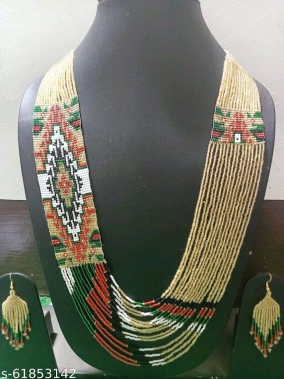 African/ handmad necklace/ beautiful/Elegant/ colorful/ cultural/ ethnic/ Maasai Jewellery/beaded Necklace/charm necklace/long necklace India Necklace, Loom Necklace, Native Necklace, Handmade Beaded Necklaces, Maasai, Necklace Charm, Necklace Long, Seed Bead Necklace, Necklace Earring Set