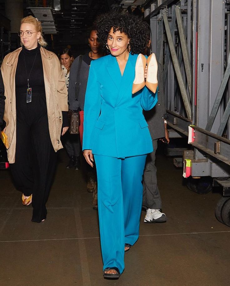 Tracie Ellis Ross Style, Tracee Ellis Ross Fashion, Chic Work Outfit, Ellis Ross, Alexa Chung Style, Suit Ideas, Tracee Ellis Ross, Black Hollywood, Woman Suit Fashion