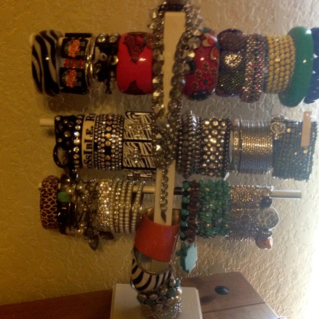 Bracelet organization Myspace Party, 2015 Nostalgia, Bracelet Organization, Aesthetic Bangles, 2014 Nostalgia, 2015 Aesthetic, 2012 Tumblr, 2013 Tumblr, Tumblr Era