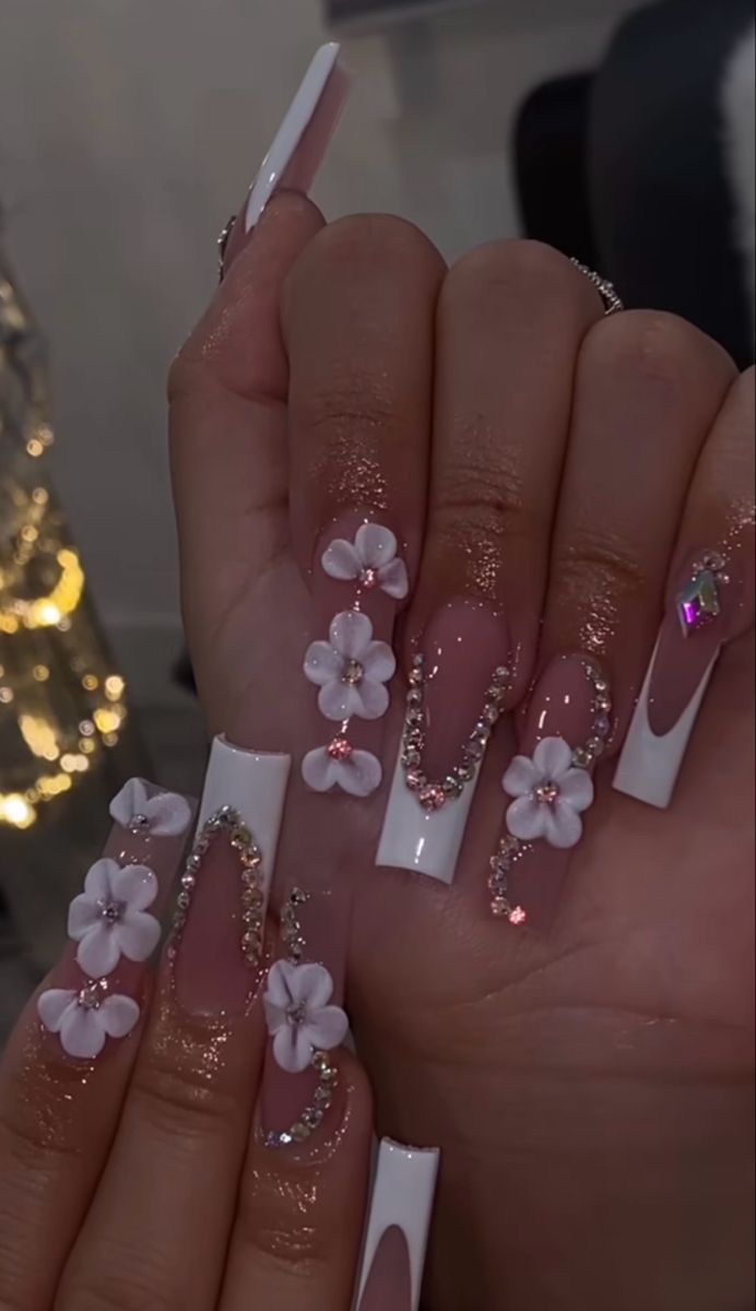 Spring Nails Glam, Medium Nails With 3d Flowers, Flower Short Acrylic Nails, Bling Flower Nails, Spring Glam Nails, Nail Designs Summer With Gems, Pretty Nail Sets, Blinged Out Nail Sets, Graduation Nails Acrylic 2024