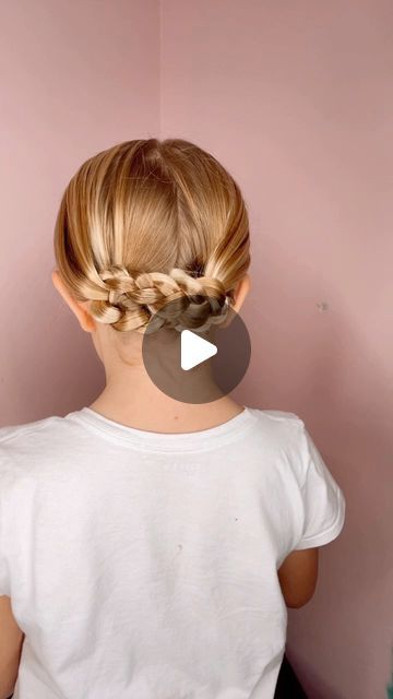 Low Easy Hairstyles, Princess Anna Hairstyle, Wedding Hairstyles For Little Kids, Easy Girl Updos Daughters, Girls Hair Updos Easy, Dance Buns Hairstyles, Crazy Hair Easy, Natural Pageant Hair For Kids, Easy Ballet Hairstyles