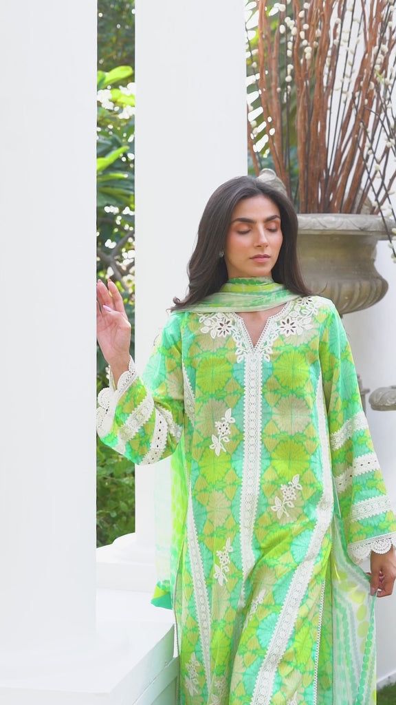 Syra (B) – Sania Maskatiya International Cotton Suit Designs, Sania Maskatiya, Embroidered Motifs, Cutwork Embroidery, Hand Work Embroidery, Suit Design, Chiffon Dupatta, Suit Designs, Hand Work