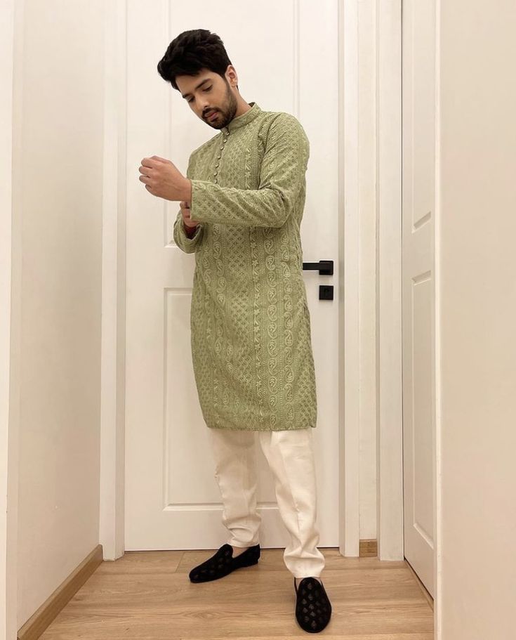 Kurta Pyjama For Men Wedding, New Latest Kurta Pattern For Men, Wedding Dress For Boys, Mens Suit Colors, Business Casual Attire For Men, Man Dress Design, Wedding Kurta, Wedding Kurta For Men, Kurta Pajama Men