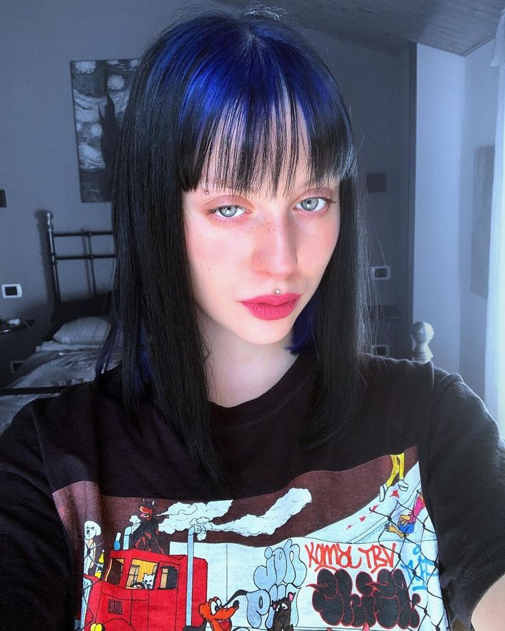 #dyedroots #bluerootswithblackhair #bangs #coloredhair #hairinspo Blue Roots Hair, Dyed Roots, Grunge Hairstyles, Blue Roots, Dyed Hair Blue, Arctic Fox Hair Color, Blue Dye, Bright Hair, Hair Color Blue