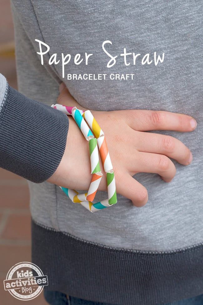 a person wearing a bracelet made out of paper straws on their hand and the text, paper straw bracelet craft