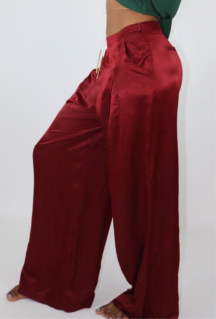 Satin, heavy weight, high-waist pants. Beautiful feel and fit! Zipper back entrance. Made of Polyester. Measurements for Medium: Waist: 29 inches Hips: 48 inches Inseam: 33 Satin Pants, Pants Large, Heavy Weight, High Waisted Pants, Parachute Pants, Harem Pants, Wide Leg Pants, Wide Leg, Satin