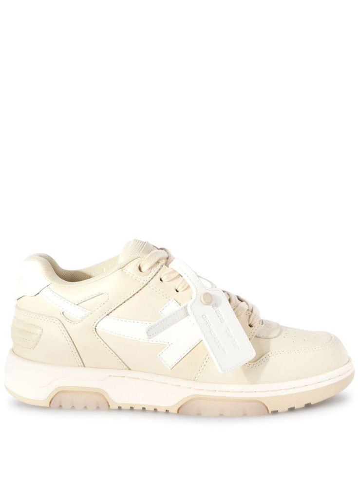 cream white recycled polyester signature Arrows motif signature Zip Tie tag panelled design front lace-up fastening round toe flat rubber sole Due to the dyeing process used, this product must not come into contact with water. Sporty Off White Lace-up Sneakers, Off-white Sneakers For Streetwear, Off-white Low-top Sneakers For Streetwear, Off White Low-top Sneakers For Streetwear, Cream Lace-up Sneakers With Contrast Sole, Off White Sneakers For Streetwear, Off White Sneakers With Rubber Sole For Streetwear, Custom Cream Lace-up Sneakers With Rubber Sole, Cream Lace-up Sneakers With Rubber Sole