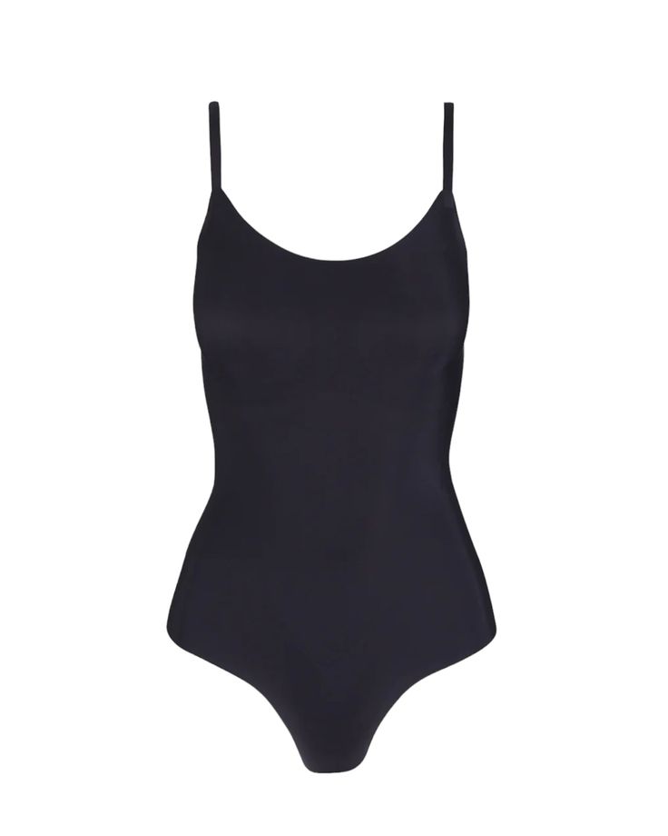 Commando's Zone Smoothing Bodysuit features light to medium compression plus extra-targeted smoothing properties through zoned smoothing panels for a seamless and smooth undergarment effect. Luxury microfiber blend (70% nylon, 30% elastane) Wrinkle free Four-way stretch and high recovery High fabric breathability Signature raw-cut hem, thong bottom, and adjustable straps Pilling resistant Ultra soft Moisture-wicking High Stretch Sleeveless Bodysuit, Black Seamless No-show Shapewear, Sleeveless Second-skin Nylon Bodysuit, Sleeveless Moisture-wicking Solid Bodysuit, Black Sleeveless Moisture-wicking Bodysuit, Feature Light, Black Bodysuit, Wrinkle Free, Shapewear