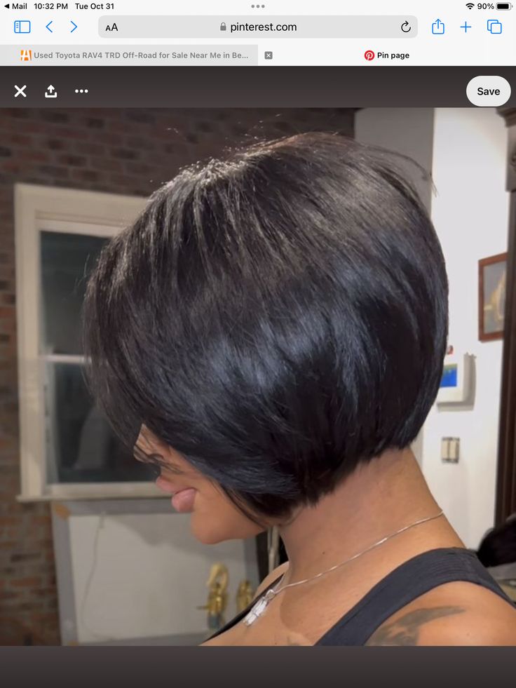 Natural Hair Bobs For Black Women, Jaw Length Bob Black Women, Short Bobs For Black Women, Bobs On Black Women Real Hair, Layered Bob Hairstyles For Black Women, Natural Hair Bob Cut, Natural Hair Bob, Modern Bob Hairstyles, Hype Hair