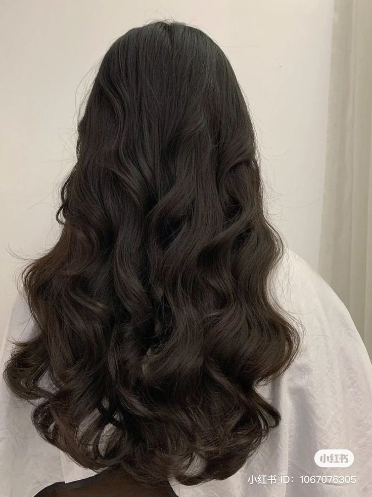 Long Hair Perm, Korean Hair Color, Hair Color Underneath, Curls For Long Hair, Haircuts Straight Hair, Permed Hairstyles, Hair Inspo Color, Aesthetic Hair, Hairstyles Haircuts