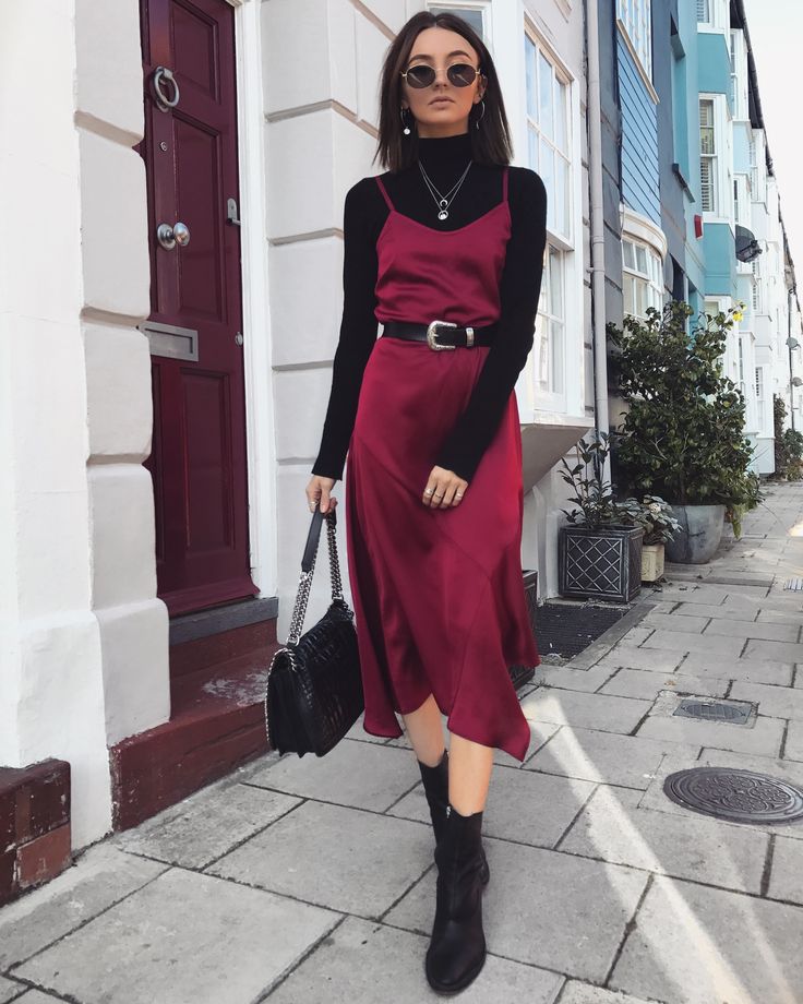 Slip Dress Winter, Slip Dress Outfit Winter, How To Style A Slip Dress, Slip Dress Outfit, Red Slip Dress, Trendy Outfits Winter, Winter Dress Outfits, Red Dress Outfit, Silk Outfit