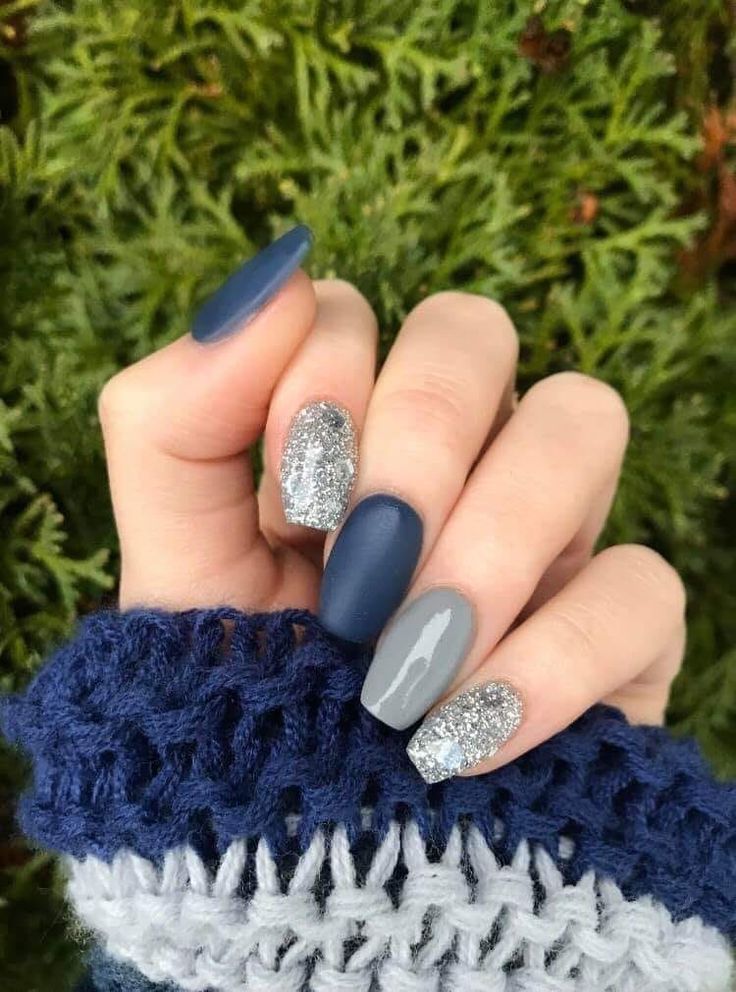 Fall Powder Dip Nail Ideas, Fall Nails Dip Powder, Powder Dip Nail Ideas, Fall Nails Dip, Dip Nail Ideas, Acrylic Nails Fall, Purple Gel Nails, Nails Dip Powder, Santa Nails