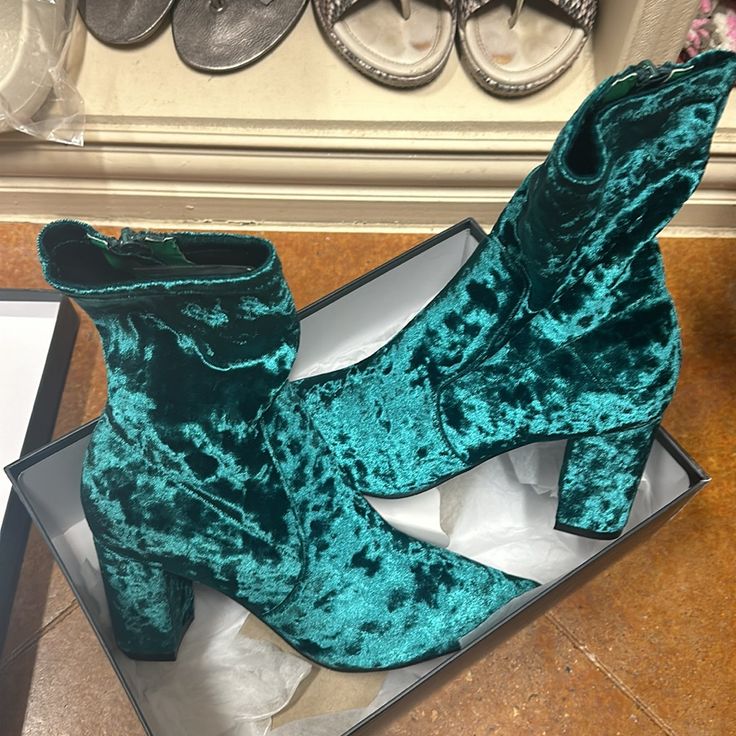 Brand New Chic Green Boots With Round Toe, Chic Green Heeled Boots With Round Toe, Spring Boots With Padded Low Heel, Green Formal Boots For Fall, Chic Green Pointed Toe Boots, Winter Green Ankle-high Heeled Boots, Green Round Toe Heels For Fall, Chic Green Ankle Heeled Boots, Green Closed-toe Boots For Fall