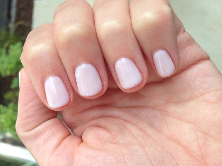 OPI no-chip Don't Burst My Bubble - new favorite color! White Nails Natural Short, Opi No Chip Colors, Opi Dont Burst My Bubble, Neutral Gel Nail Colors, Chip Nails, Toe Colors, Opi Nail Polish Colors, Old Nail Polish, My Bubble