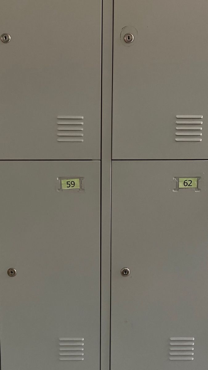 two lockers with numbered numbers on them