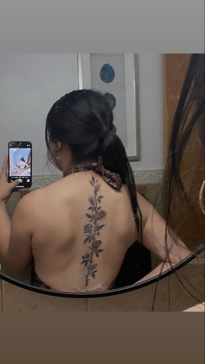 Rose Thorn Spine Tattoo, Roses Spine Tattoos For Women, Roses Spine Tattoo, Rose Tattoo Spine, Back Tattoo Women Spine Meaningful, Flower Spine Tattoos For Women, Rose Spine Tattoo, Girl Spine Tattoos, Rose Tattoo On Back