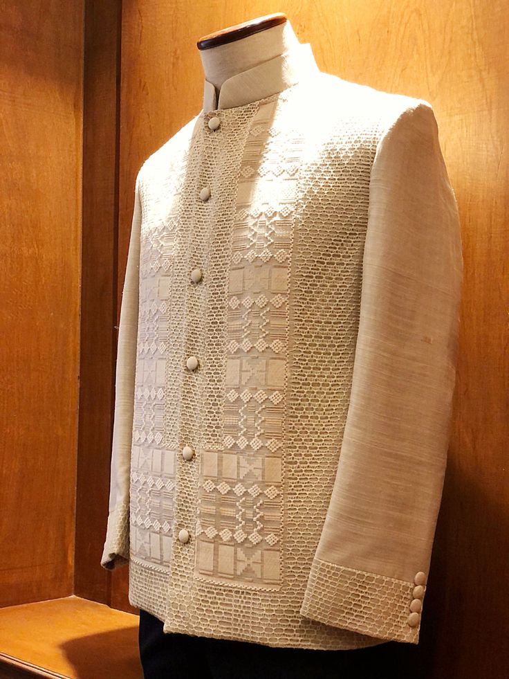 Coat Barong For Groom, Modern Barong Men, Modern Barong Tagalog For Groom, Barong For Groom, Modern Barong Tagalog Men Outfit, Polo Barong For Men, Barong Tagalog For Groom, Barong Suit, Barong Embroidery