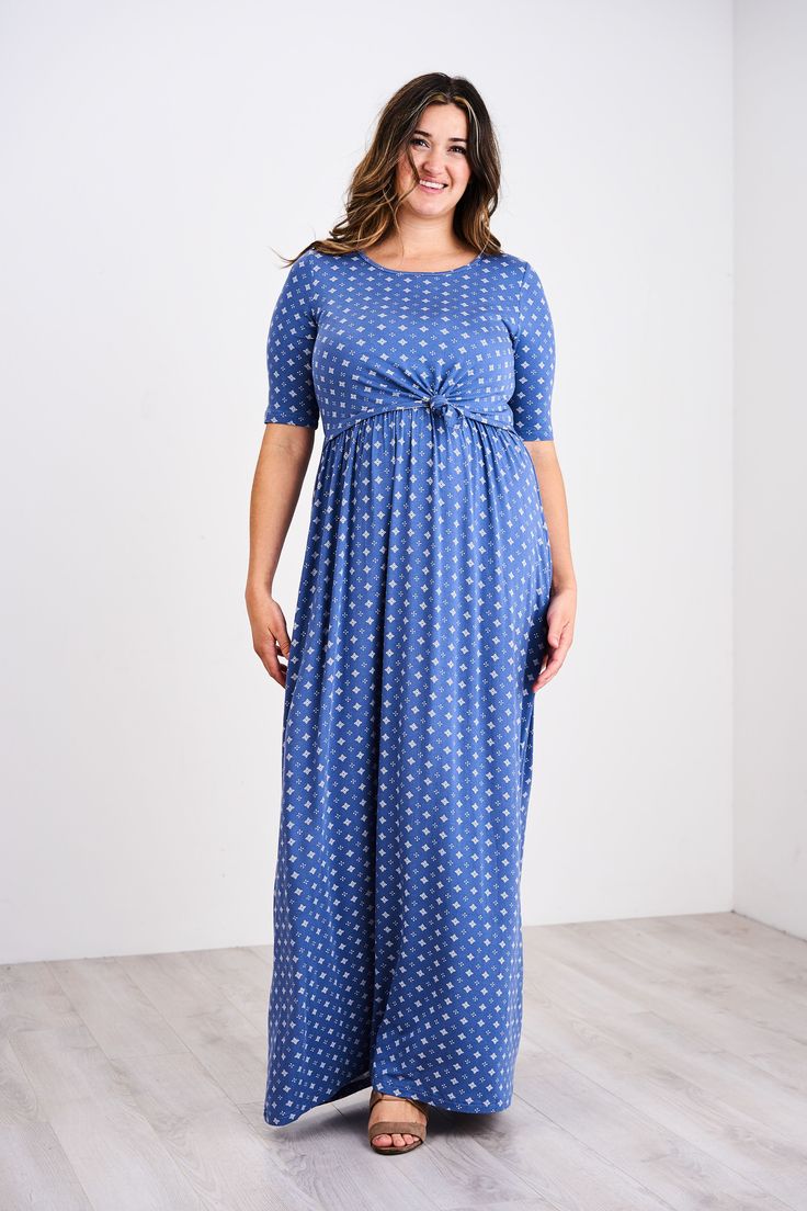 Get ready to slay all day in this cute and warm-or cold-weather friendly dress! Designed specifically with the fall and winter months in mind, this maxi dress features maximum coverage, maximum nursing accessibility, and maximum style! Dress it up for any parties or keep it casual around the kitchen table with the people you love. Either way, you’ll be sure to dazzle and glow in this gorgeous, floor-length gown. Elbow-length sleeves Scoop neck front detail High back to cover all bras Elastic to