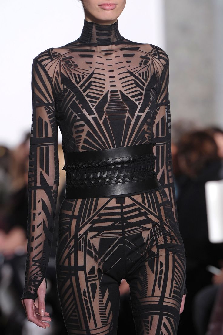 Yiqing Yin at Couture Spring 2015 - StyleBistro Black Sheer Bodysuit, Yiqing Yin, Geometric Fashion, Valentino Couture, Couture Looks, Sheer Bodysuit, Cyberpunk Fashion, Black Outfits, Futuristic Fashion