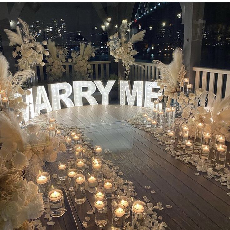 many candles are lit in front of the words harry me