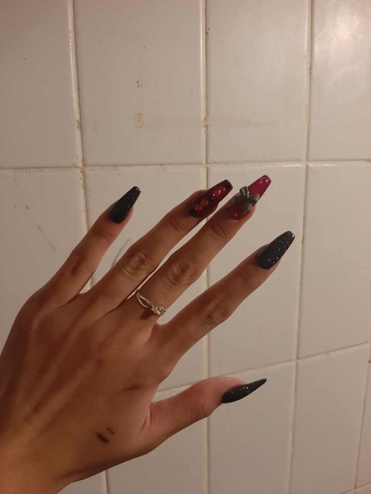 glitter
bow
black
red
velvet
bling
polish 
long
coffin shaped Black And Red Douyin Nails, Red Douyin Nails, Dark Feminine Nails, Glitter Nails Black, Nails Inspiration Red, Nails Douyin, Douyin Nails, Nails Aesthetic, Nails Red