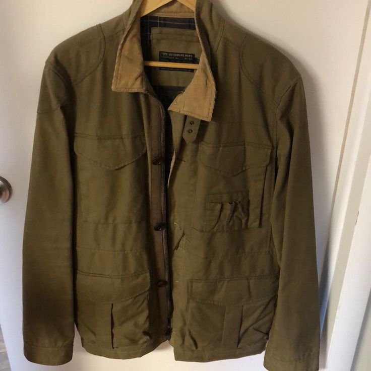 J.Crew Waxed Cotton Field Jacket Sz. M Army Green One Of A Kind Jacket Purchased At A Sample Sale And Never Worn. 5 Large Pockets In The Front, Including A Zipped On Going Sideways. 2 More Large Pockets On The Inside. Zipper Closure Along With 5 Button And Belt Closure For Neck Area. Olive Cotton Outerwear For Fall, Green Utility Jacket With Flap Pockets For Winter, Khaki Utility Jacket With Snap Buttons For Fall, Olive Cotton Utility Jacket For Fall, Casual Hunting Outerwear With Pockets, Military Brown Outerwear With Multiple Pockets, Brown Military Outerwear With Multiple Pockets, Casual Hunting Utility Jacket With Multiple Pockets, Khaki Utility Jacket With Corduroy Collar For Work