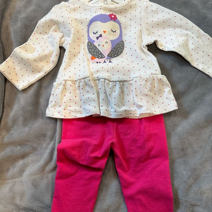 Never Worn Pink Casual Set For First Birthday, Matching Sets, Baby Fashion, Baby Clothes, Kids Shop, Cream, Pink, Color