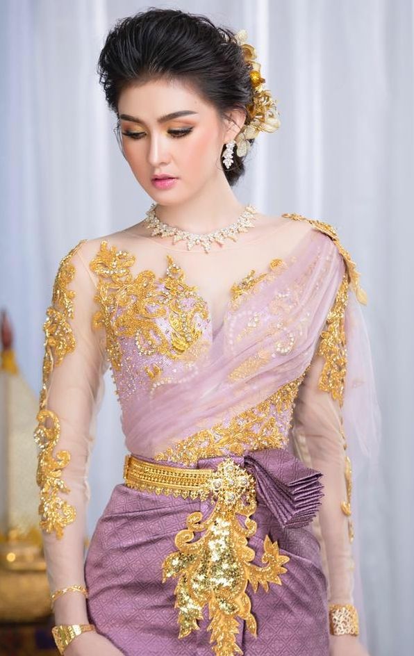 Korean Girl Crush Fashion, Cambodian Wedding Dress, Korean Wedding Dress, Thailand Dress, Thai Silk Dresses, Cambodian Wedding, Cambodian Dress, Khmer Dress, Traditional Wedding Dress