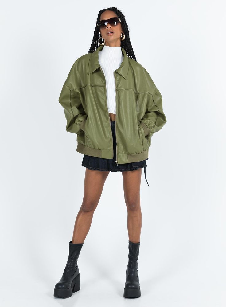 Goldsmith Faux Leather Bomber Jacket Green Festival Jacket, Shiny Pants, Pastel Outfit, Outerwear Outfit, Oversized Jacket, Coat Outfits, Loungewear Sets, Casual Tank Tops, Outerwear Sweater