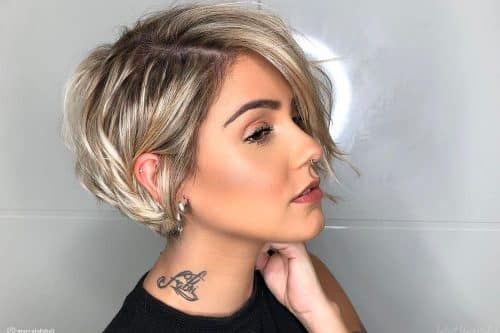 Long Pixie Bob, Modern Bob Hairstyles, Choppy Pixie Cut, Pixie Bob Hairstyles, Popular Short Hairstyles, Pixie Bob Haircut, Edgy Haircuts, Long Pixie Cuts, Pixie Hair