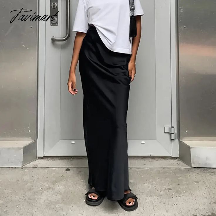 Tavimart summer long satin skirt women zipper clourse maxi skirt streetwear slim fit skirt sexy women skirt party Y2k skirt Long Satin Skirt, Slim Fit Skirts, Skirt Streetwear, Fit Skirt, Y2k Skirt, Women Skirt, Dress Women Elegant, Skirt Women, Satin Skirt