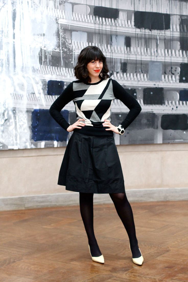 7 So-Awesome Work Outfits From D.C.'s Chicest Gallery Girls #refinery29 http://www.refinery29.com/gallery-girls#slide1 Rachel Cothran, Corcoran Gallery of Art How did you land this job? "Craigslist, and then knowing someone who knew someone, and, of course, having a background in PR, events, writing, and social media. And bribery and blackmail. Kidding!" What's your favorite part of working in an art gallery? "I love working with people who value creativity and creative ways of ... Gallerist Outfit, Washington Dc Art Museum, Museum Outfits, Creative Work Outfit, Washington Dc Art, Museum Curator, Museum Outfit, Dc Art, Art Curator