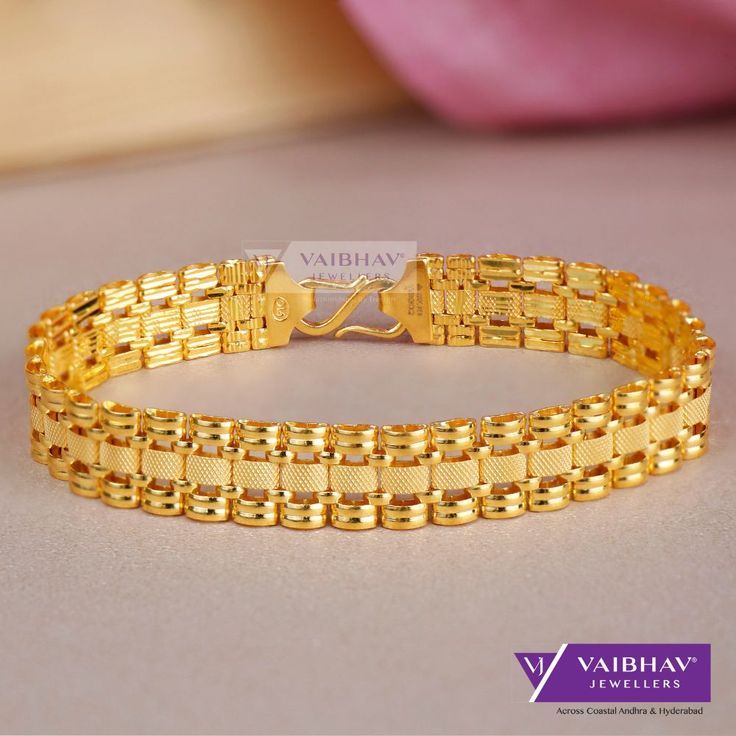 22Kt Plain Gold Gents Bracelet 65VH9272 Gents Bracelet Gold Mens Fashion, Bracelet Designs For Men In Gold, Boys Bracelets Gold, Gold Bracelets For Men Unique, Braslate Design, Braslet Gold For Men, Gents Bracelet Gold, Bracelet Design For Men, Gold Bangle For Men