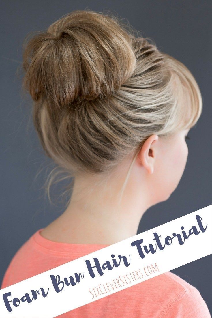 Easy hair tutorial using a foam bun! Enjoy these hot summer days with a great, easy hairstyle. #hairstyle #foambun #sixcleversisters Summer Hairdos, Current Hair Trends, Perfect Messy Bun, Perfect Bun, Messy Bun Tutorial, Hairstyle Hairstyle, Short Hair Bun, Instagram Hairstyles, Find Hairstyles