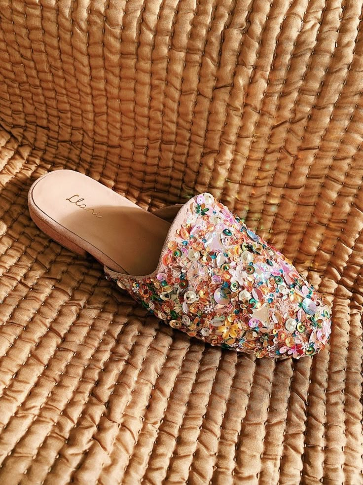 Confetti Slides - Llani Shoe Inspiration, April 1st, Shapes And Colors, Shoe Gifts, Suede Loafers, Party Shoes, The Body Shop, Hat Hairstyles, Bags Shoes