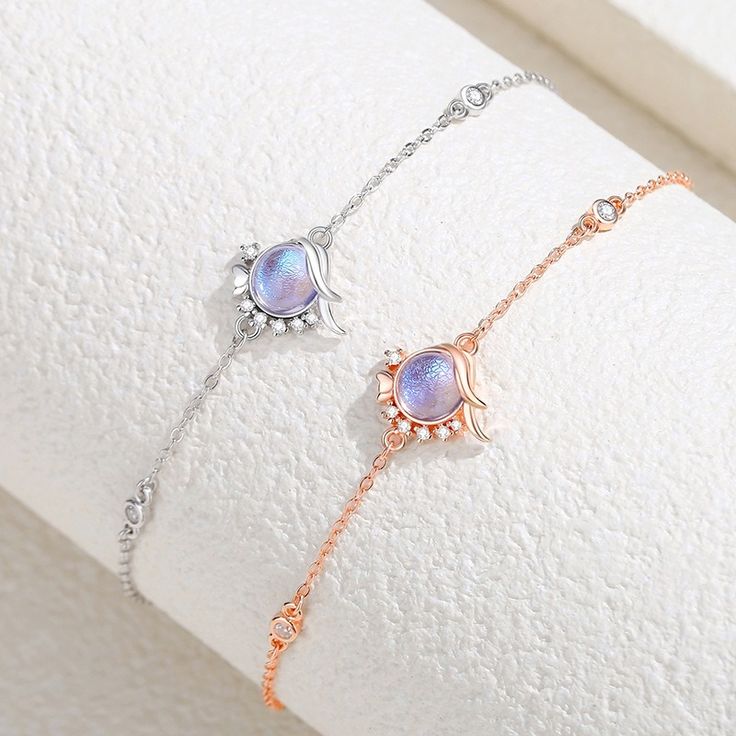 Name: Iris bracelet Material: S925 silver zirconia glass stone Colour: rose gold white gold Size: chain length 15.5+4cm Weight: 1.61g Iris Bracelet, Stone Colour, Rose Gold White, White Rose Gold, Chain Lengths, Chain Length, Fashion Bracelets, Stone Color, White Gold