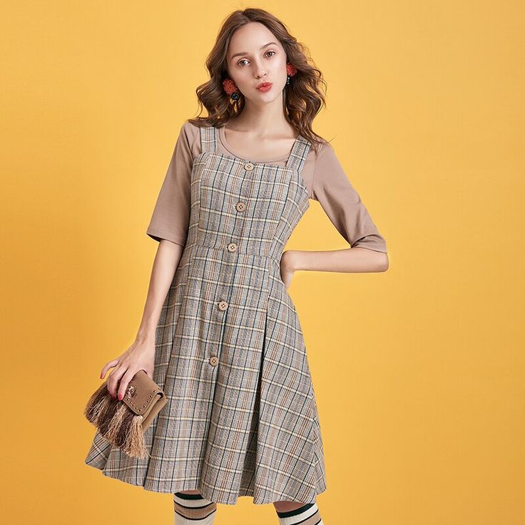 Retro Plaid Tweed Tank Dress - 85.96 Casual Tweed Knee-length Dress, Casual Knee-length Tweed Dress For Fall, Casual Knee-length Tweed Dress, Casual Plaid Tweed Dress, Dropped Shoulder Sweatshirt, Plaid Vest, Vintage Silhouette, Plaid Fashion, Vintage Plaid