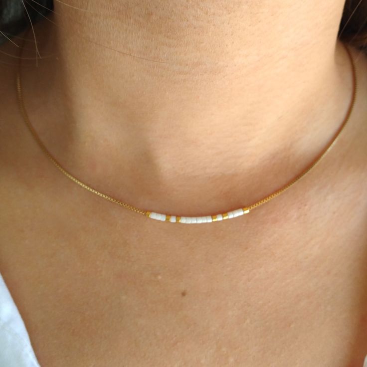 Gold Minimalist Jewelry, Minimalist Jewellery, Minimal Necklace, Gold Necklaces, Miyuki Beads, White Necklace, Beads Handmade, Necklace Dainty, Gold Plated Necklace