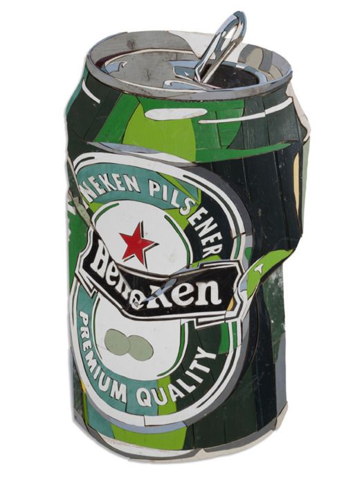 Heineken, beer can, illustration Modern Crafts, Relief Sculpture, Wooden Wall Art, Food Illustrations, Beer Can, Wood Design, Art Sketchbook, Assemblage, Watercolor Art