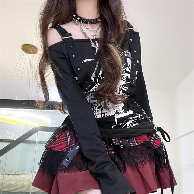 Color: BlackMaterial: Polyester Size Length(cm)(inch) Waist(cm)(inch) M 68/26.77 96/37.79 L 69/27.16 100/39.37 XL 70/27.55 104/40.94 Skull Print Tops For Spring Streetwear, Stretch Punk Tops For Alternative Fashion, Fitted Skull Print Top For Streetwear, Trendy Skull Shaped Tops For Fall, Gothic Streetwear Tops For Summer, Gothic Fitted Top For Alternative Fashion, Gothic Long Sleeve Tops For Spring, Fitted Emo Tops For Fall, Fitted Gothic Tops For Alternative Fashion