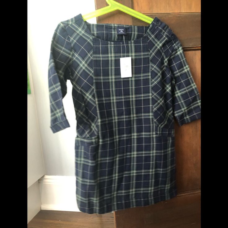 Nwt Gap Kids Plaid Dress Casual Mini Dress For School In Spring, Casual Blue Plaid Mini Dress, Fitted Blue Plaid Casual Dress, Casual Mini Dress For School, Fitted Plaid School Dress, Fitted Plaid Dress For School, Blue Spring Dress For School, Blue Cotton Preppy Dress, Fitted Blue Plaid Cotton Dress