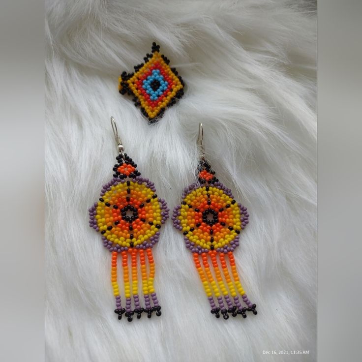 Beautiful Mexican Handmade Chaquira Beads Earrings And Ring. Huichol Pattern, Jewelry Mexican, Mexican Jewelry, Beads Earrings, Orange Yellow, Color Orange, Ring Set, Beaded Earrings, Ring Sets