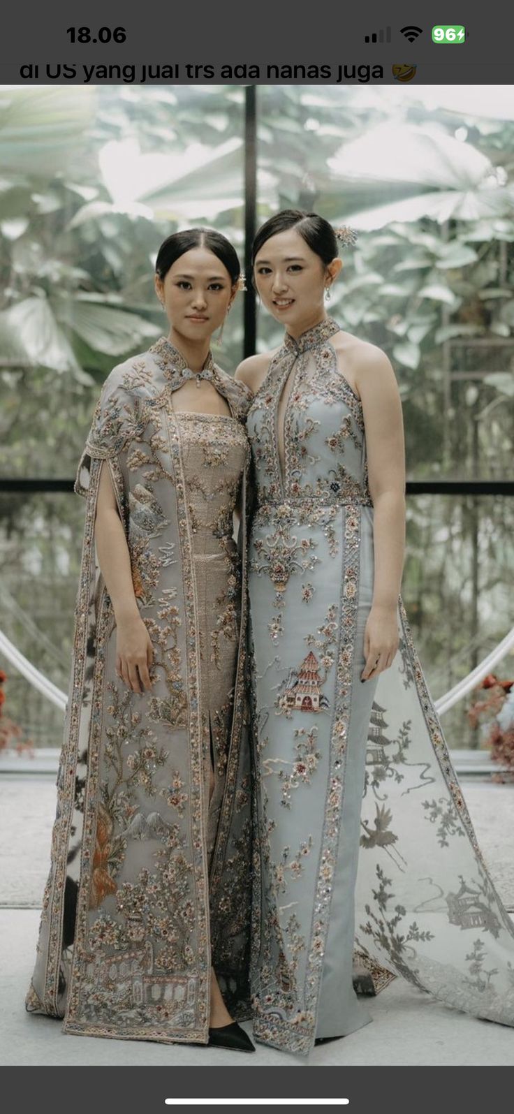 Cheongsam Bridesmaid Dress, Chinese Couture Gowns, Sangjit Dress Modern, Cheongsam Sangjit, Chinese Outfits Modern, Chinese Wedding Outfits, Sangjit Dress, Cheongsam Gown, Chinese Engagement