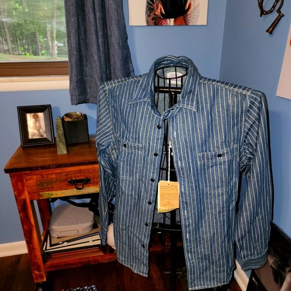 This Is A Beautifully Tailored Size Large Denim "Railroad" Striped Button Down. New With Tags Button Down Shirts, Denim Fashion, Casual Button Down Shirts, Button Downs, Work Wear, Blue White, Blue And White, Man Shop, Tags