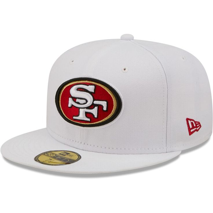 Always look game day ready by topping things off with this bold San Francisco 49ers Omaha 59FIFTY fitted hat. This sweet New Era lid features embroidered team graphics on an all-white crown, offering the right amount of contrast for an attention-grabbing focal point. Make this accessory part of your ensemble and show that your sense of style is as strong as the San Francisco 49ers. 49ers Logo, San Francisco 49ers Logo, Topi Snapback, New Era Logo, Nfl San Francisco, New Era Fitted, 75th Anniversary, Shield Design, San Francisco 49ers