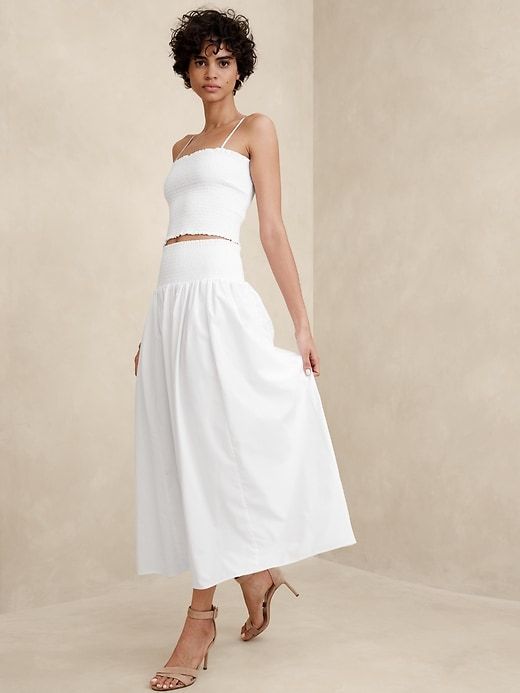 Smocked-Waist Poplin Maxi Skirt | Banana Republic Factory Business Casual Skirt, Matching Top And Skirt, Wedding Dress Code, Simple Classic Style, Black And White Outfits, Poplin Skirt, Smocked Skirt, White Midi Skirt, Style Mood Board