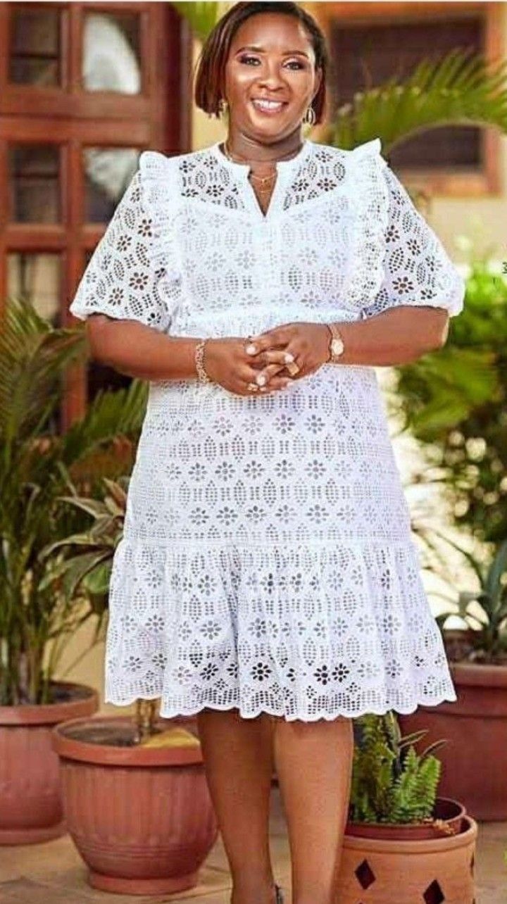 Short Gowns Lace Styles, African White Lace Dress, Short Gown Styles For Lace, Short White Lace Gown, Short White Gown, White Short Gown, White Lace Dress Styles Ghana, White Lace Dress Styles, White Short Lace Dress