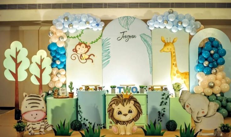 best friends birthday party places in hyderabad Mundan Ceremony Decoration Ideas, 1st Birthday Decorations Boy, Birthday Party Paper Decorations, First Birthday Decorations Boy, Prince Birthday Theme, Friends Birthday Party, Balloon Arch Decorations, Birthday Theme Decoration, Best Friends Birthday