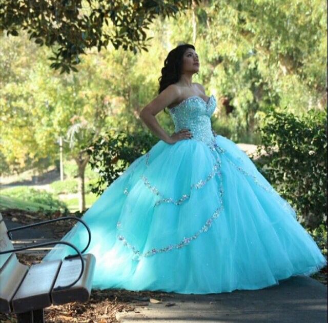 Quinceanera Dresses Blue | Quinceanera ideas | Blue Quinceanera Ideas, Simple Quinceanera Dresses, Cheap Quinceanera Dresses, Beautiful Ball Gowns, Quinceanera Photography, Quinceanera Ideas, Quinceanera Dresses Blue, Pretty Quinceanera Dresses, Quince Dress